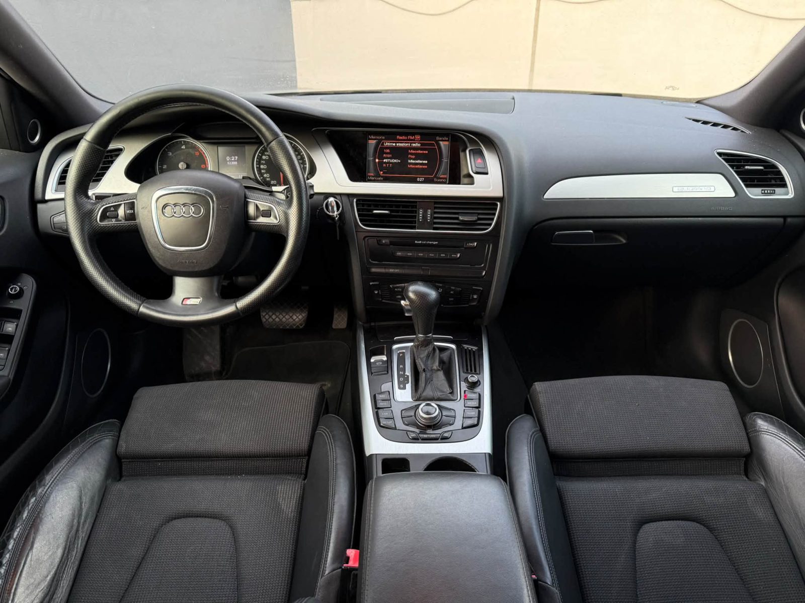 AUDI A4 S-line QUATTRO (4x4) 