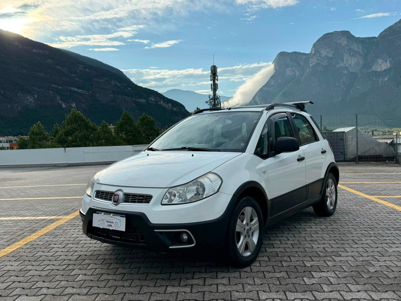 FIAT SEDICI 4x4 E GANCIO TRAINO 