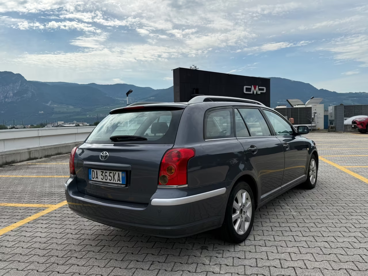 Toyota Avensis 2.2 D-Cat 16V Station Wagon
