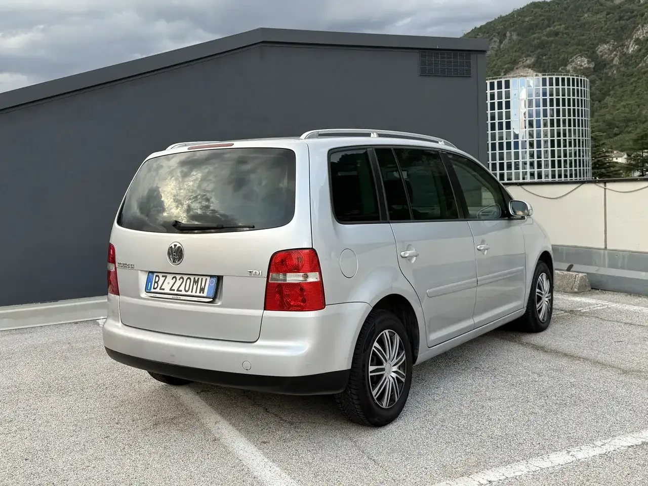 Volkswagen Touran 2.0 TDI