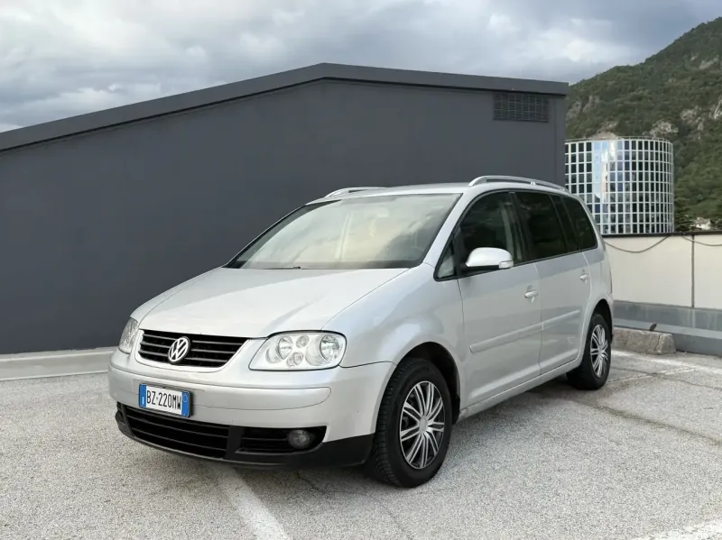 Volkswagen Touran 2.0 TDI